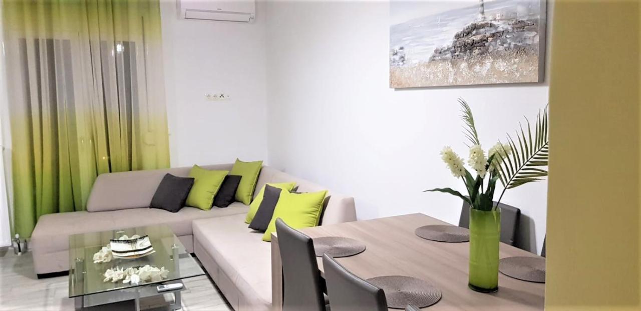 Peraía Apartment Perea Lala מראה חיצוני תמונה