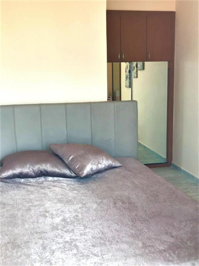 Peraía Apartment Perea Lala מראה חיצוני תמונה